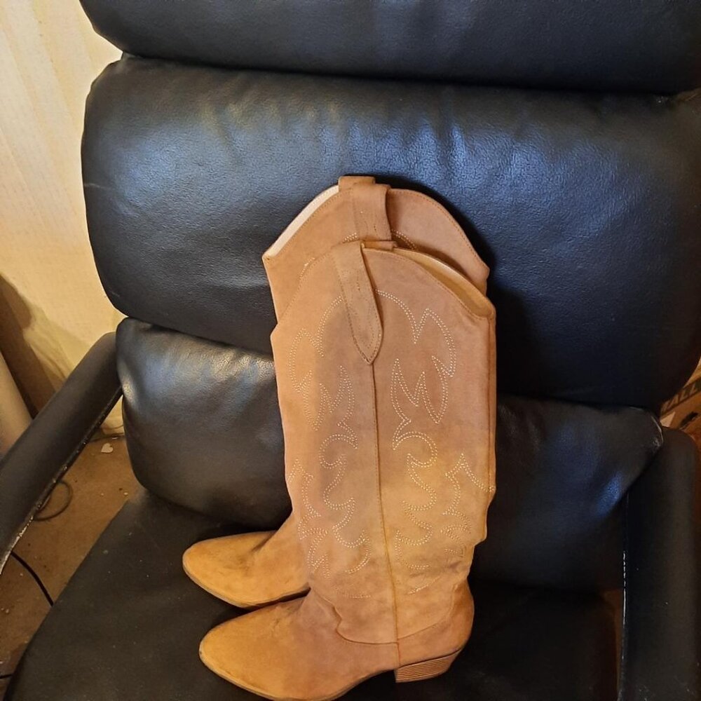 NEW! BP Monikka Western Over Knee Side Zipper Boot Brown Low Heel Size 7.5